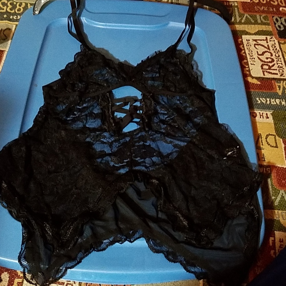 Black Nightie XL Thong Garters Lace Wrist Holder